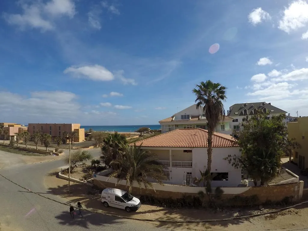 شقة Surf House Cabo Verde سانتا ماريا