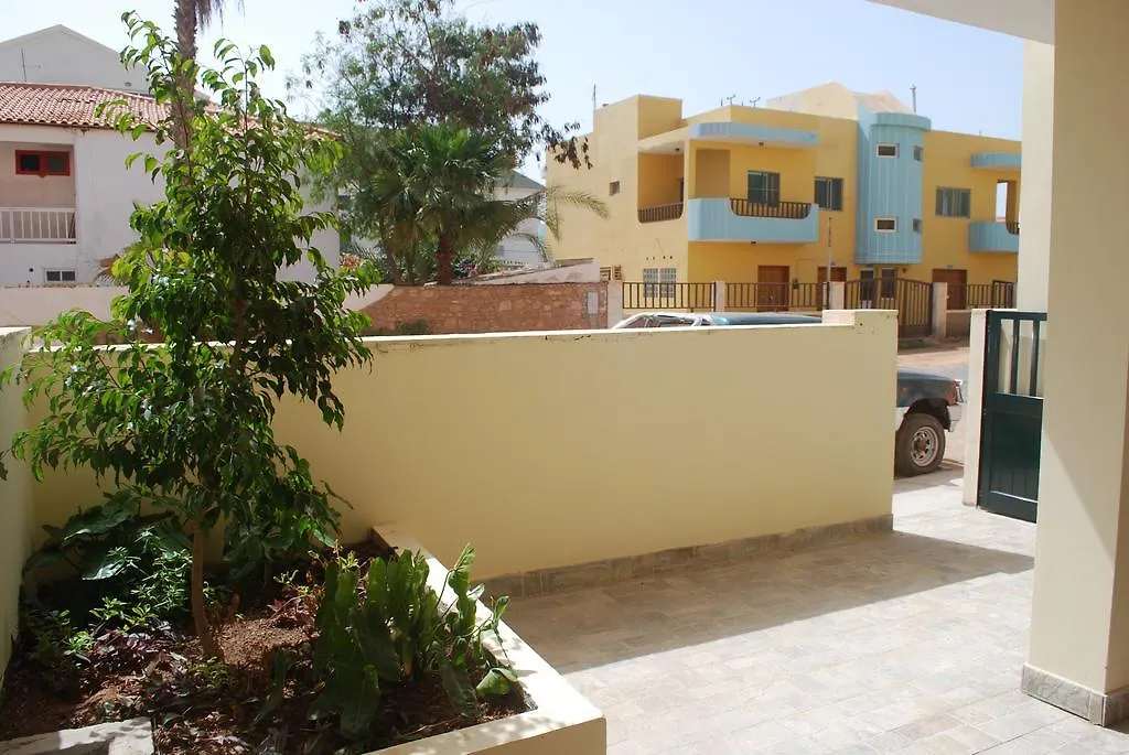 Surf House Cabo Verde Santa Maria 0*,