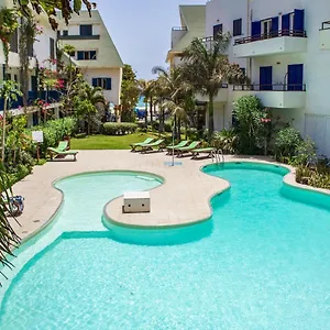 Apartment Leme Bedje - Pool, Wifi & Beachfront, Santa Maria